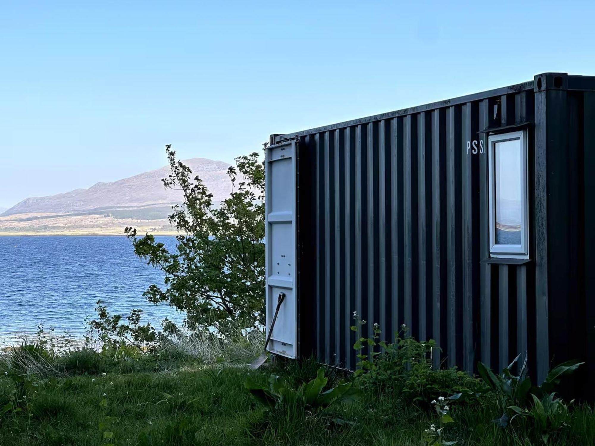 Corry Lodge Estate - Sheperds Huts Or Container Stays With Sea View Broadford (Isle of Skye) Exterior foto